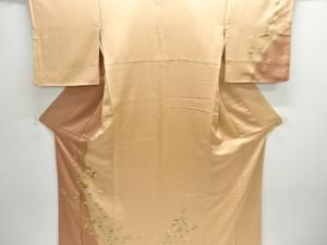 菊に花丸文様刺繍一つ紋訪問着